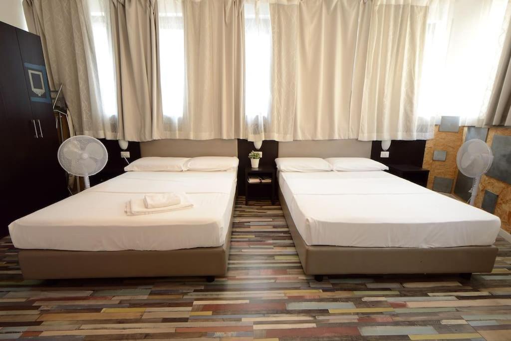 Argento, Bright Flat In The Center, 7 Guests, Parking & Wifi, Near To 3 Tram Lines And The Metro - Well Connected To Airports And To The Train Station * Milan